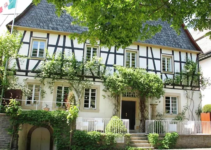 Mosel-side De Luxe Apartment *
